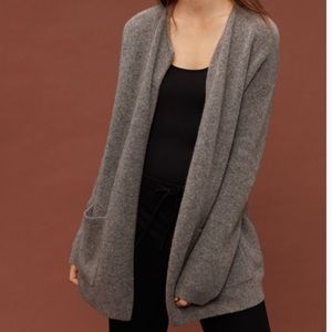 Sweater/Cardigan